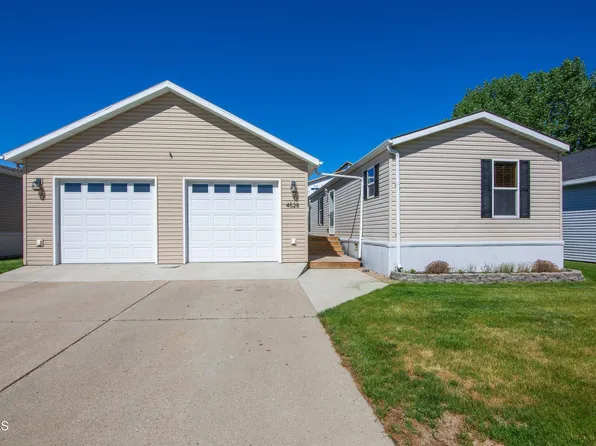 4528 Lafayette Dr, Bismarck, ND 58503