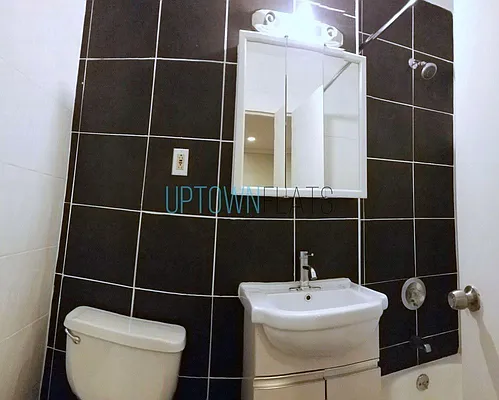 Rented by Uptown Flats LLC | media 19