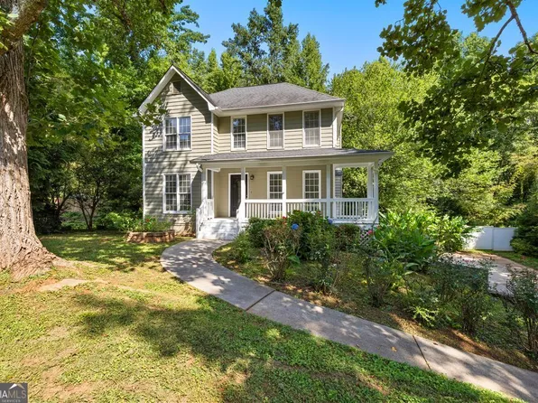 79 Thomas Crossing Dr, Newnan, GA 30265