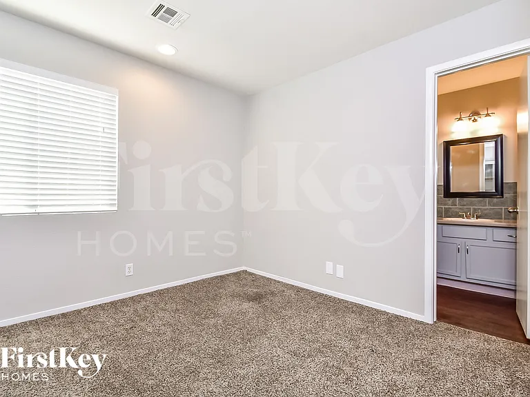 7233 Scenic Desert Ct — Photo 10
