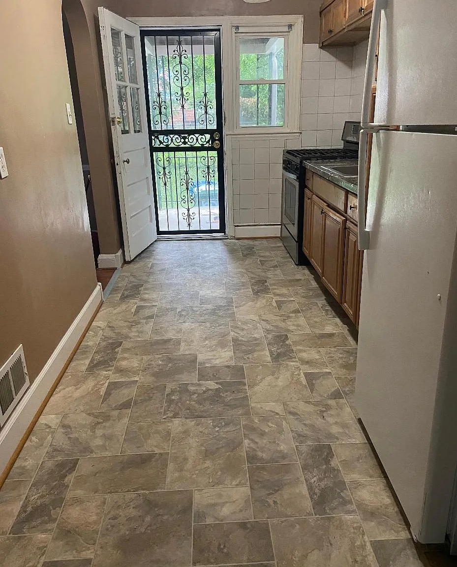 4 bed, 2.5 bath, 1746 sqft, $2,200 — Photo 4