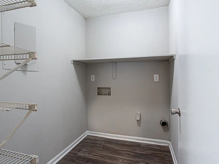 50 Stoneview — Photo 22