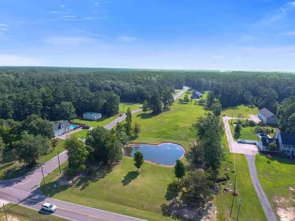131 Canterhill Ln, Moncks Corner, SC 29461
