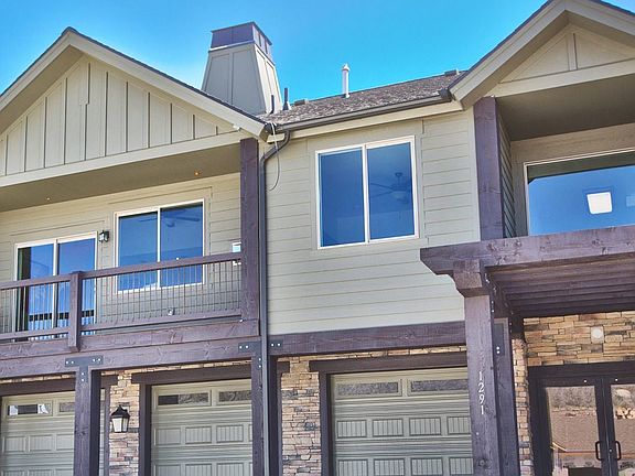 Drive into the garage and be home!