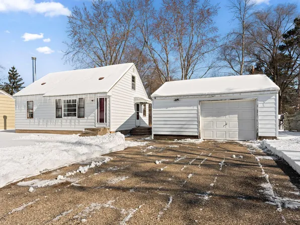 2331 108th Ave NW, Coon Rapids, MN 55433