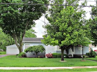 404 S Otter Creek Rd, Streator, IL 61364