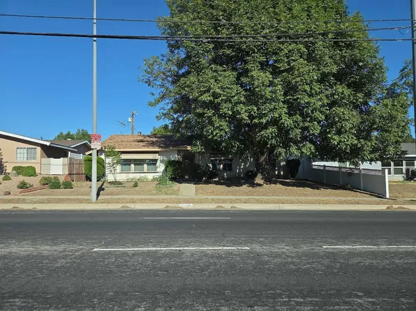 11248 Balboa Blvd, Granada Hills, CA 91344
