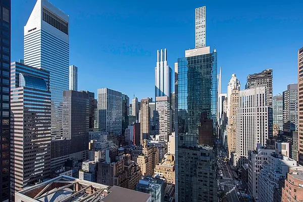 Rented by Corcoran | media 23