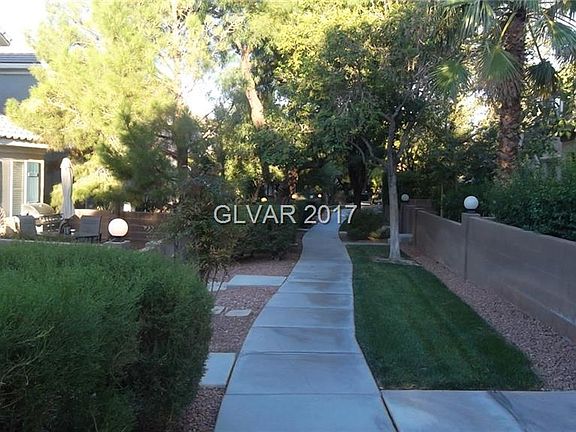 2nd image of 10020 Calabasas Ave