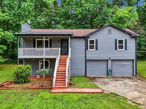 174 Village Dr, Hiram, GA 30141