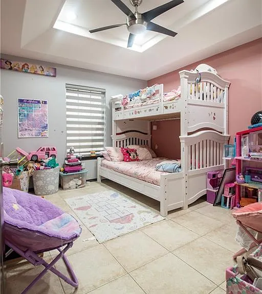 2504 Sevilla St — Photo 8