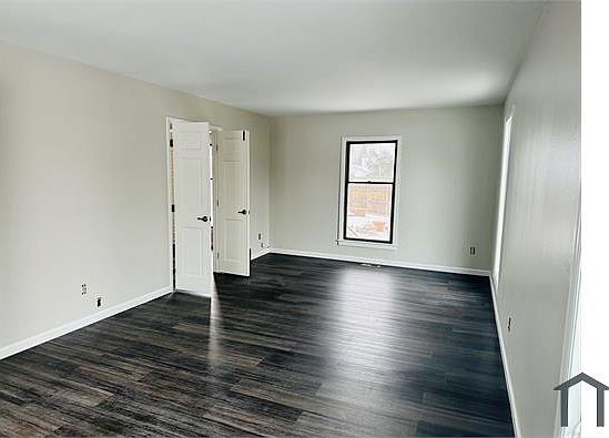 2nd image of 2301 S Dawson Way