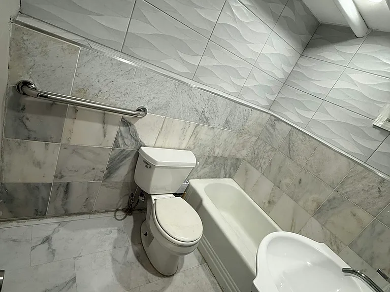 99 Hancock St #B2 — Photo 5