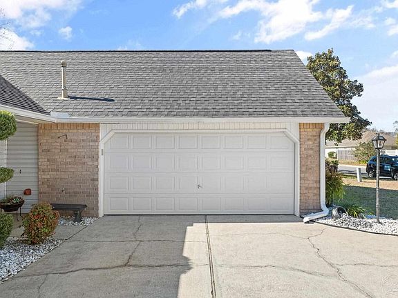 4th image of 373 Mirabelle Dr