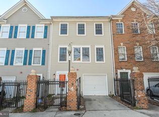 853 Monteria Ct SE, Washington, DC 20032