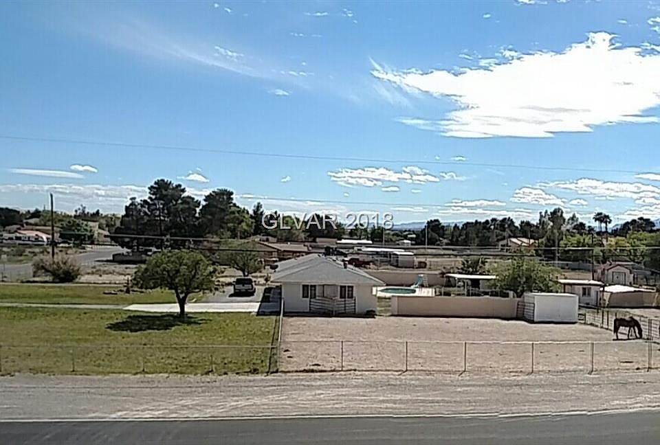 1st image of 6755 N Pioneer Way
