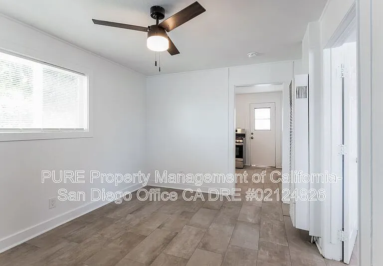 1840 Harding Ave — Photo 12