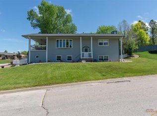 3610 Westridge Rd, Rapid City, SD 57702
