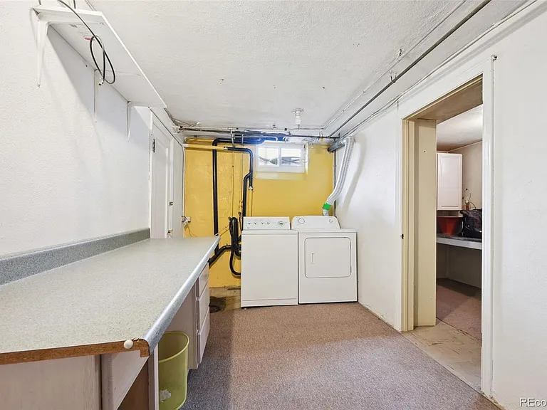 754 Krameria St — Photo 9