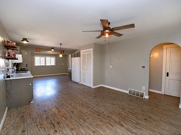 5th image of 634 1st Ave