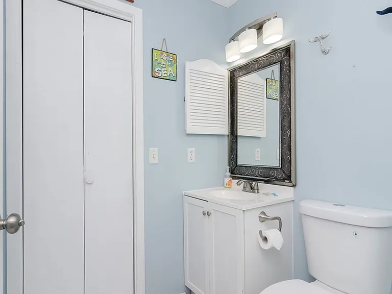1004 Carolina Beach Ave S #B-4 — Photo 24