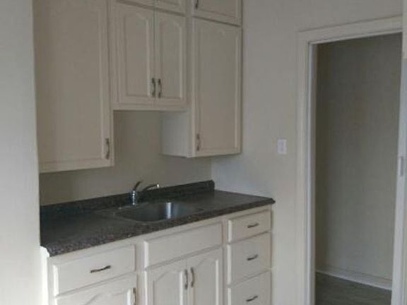2nd image of 6507 S Normandie Ave APT 102
