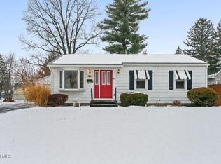 10 Mildred Lane, Latham, NY 12110