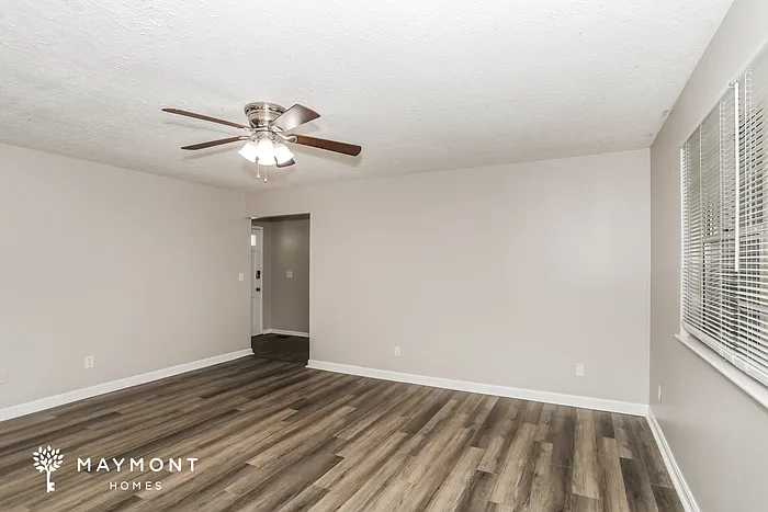 3114 Nightfall Ct — Photo 3