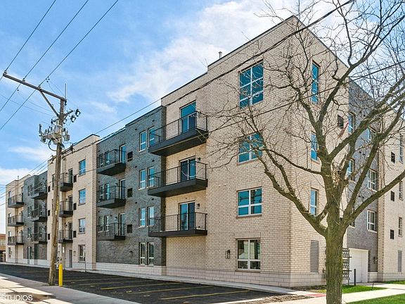 3rd image of 7340 W Irving Park Rd #207