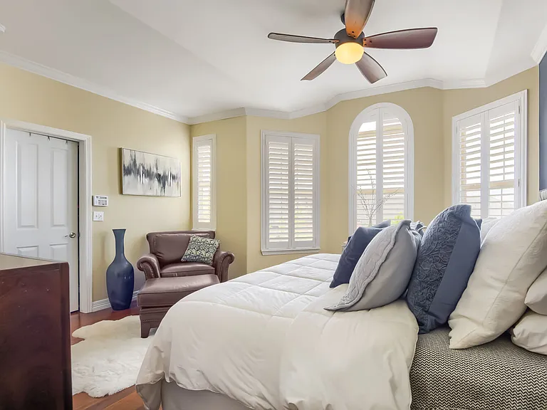 9181 Kornbrust Cir — Photo 15