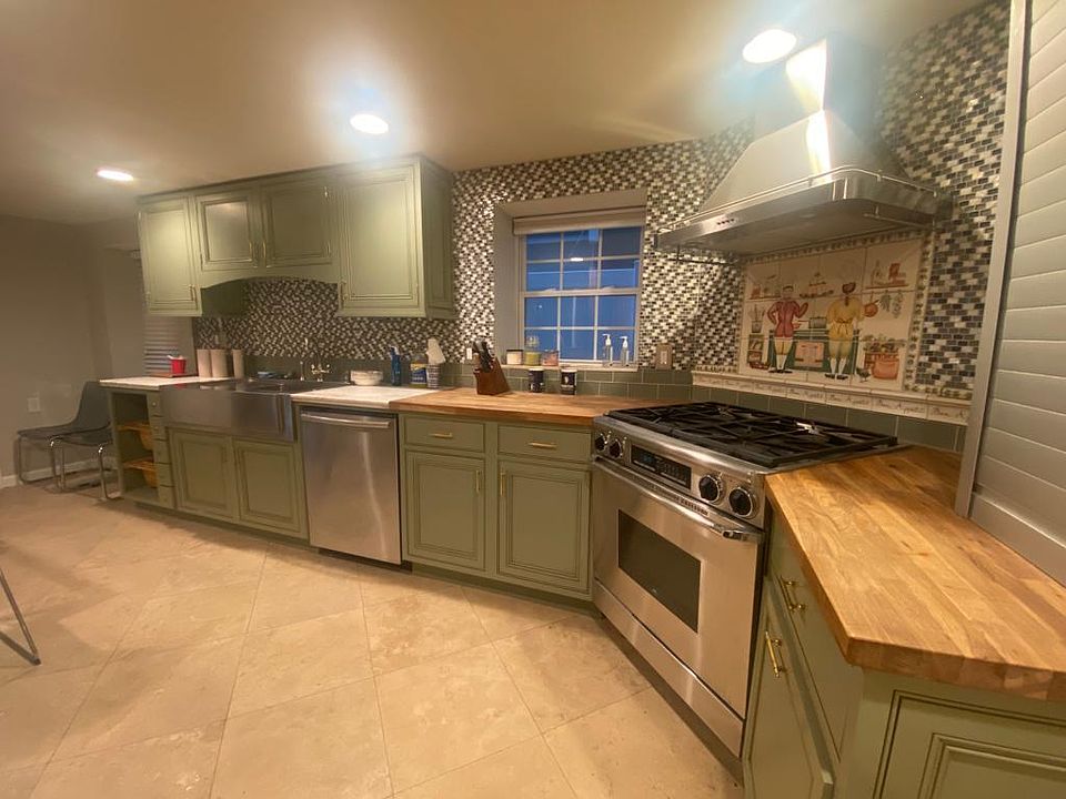 1st image of 86 Minnesota Ave Floor 1