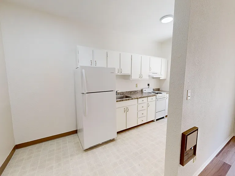 434 Leavenworth Street — Photo 11