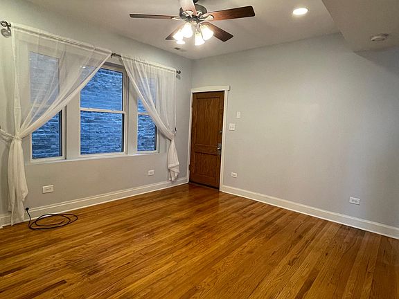 2nd image of 2310 W Huron St #1B