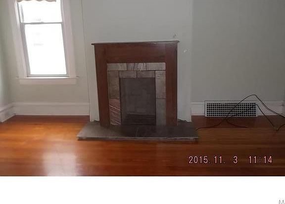 4th image of 3136 Edgar Ave
