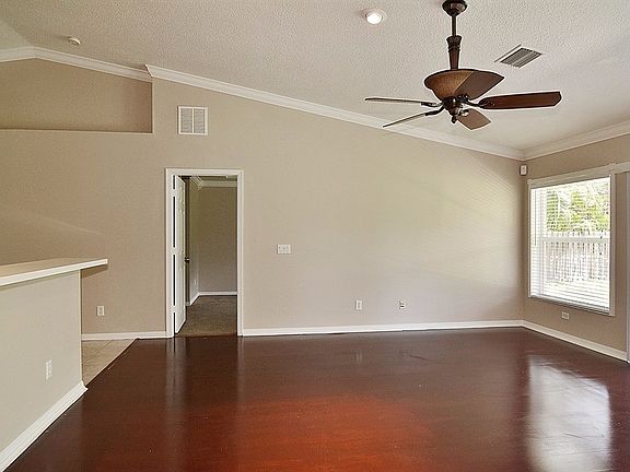 5th image of 2519 SW Monterrey Ln