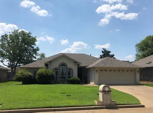 3608 Doublewood Dr, Longview, TX 75604