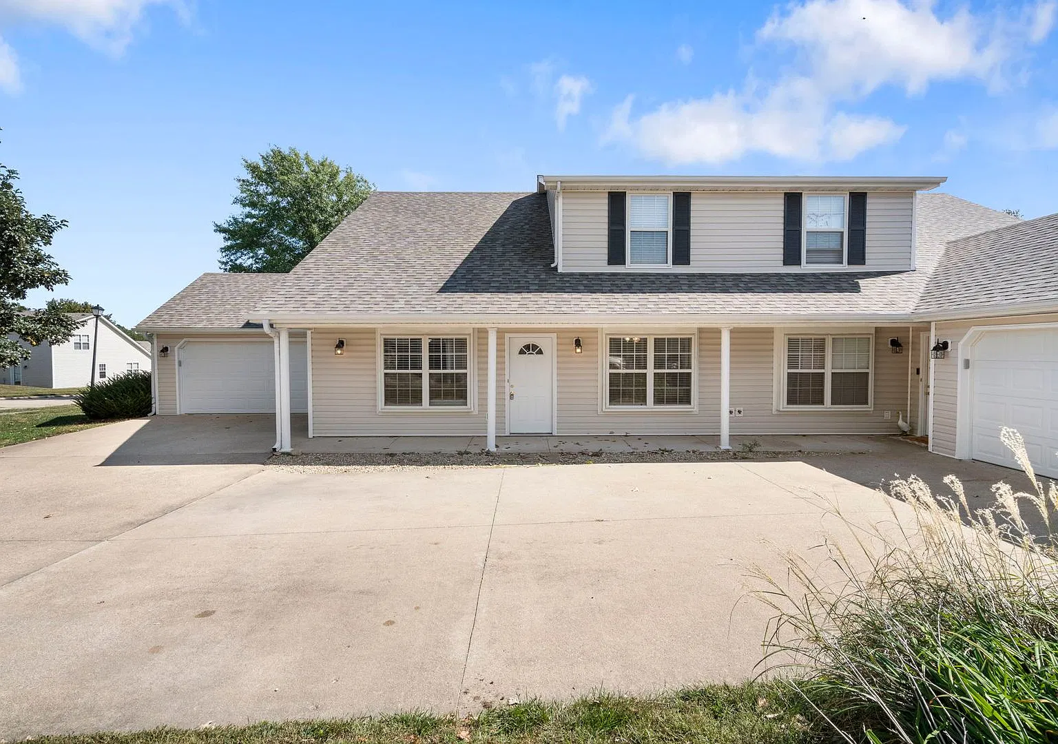 1704-1706 Juniper Dr. — Photo 1