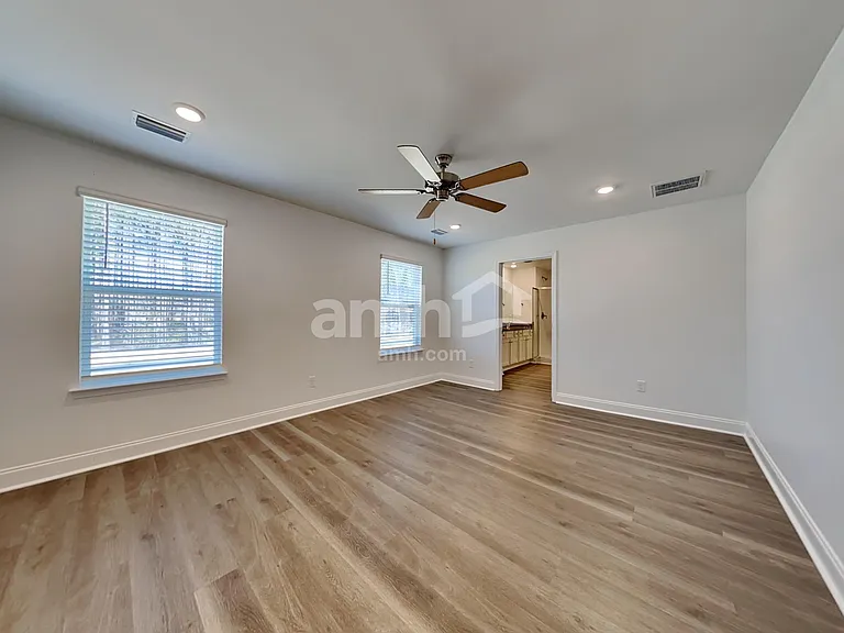 563 Plumeria Ln — Photo 14