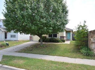 1628 Wickham Dr, Burleson, TX 76028