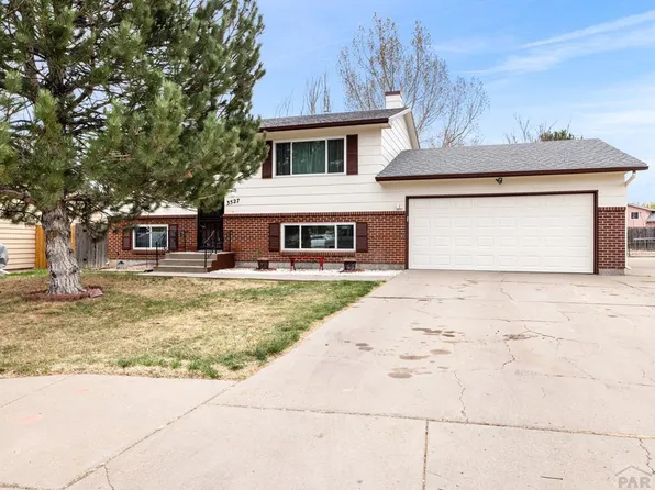 3527 Teakwood Ct, Pueblo, CO 81005