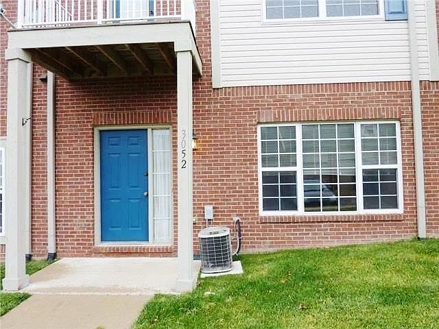 1st image of 3052 Cloverly Ln