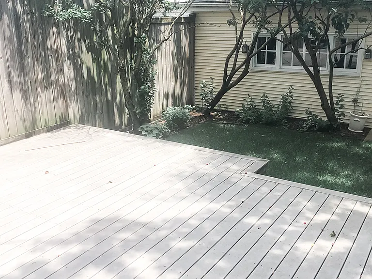 3319 N Southport Ave — Photo 19