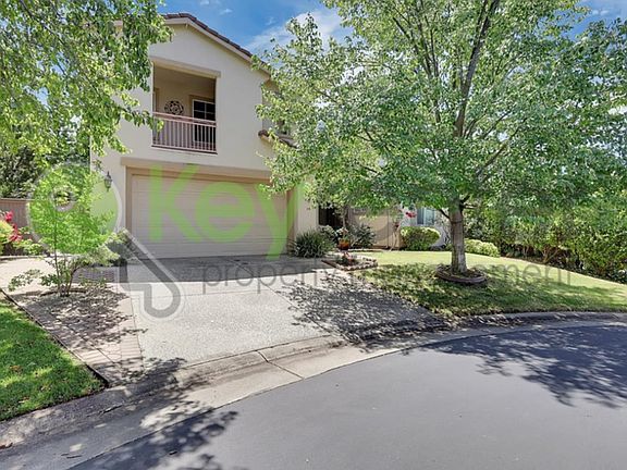 3rd image of 208 Otter Glen Ct