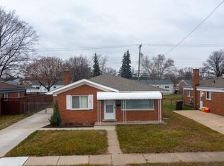 31640 Madison St, Wayne, MI 48184