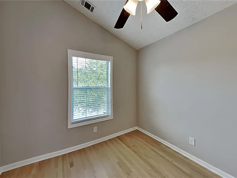 3222 Avensong Village Cir — Photo 14