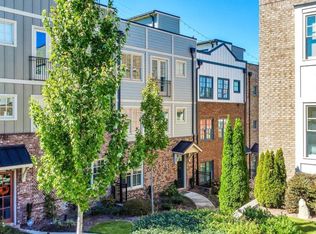 6135 Redwine St, Norcross, GA 30071