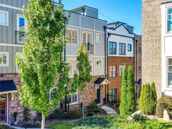 6135 Redwine St, Norcross, GA 30071