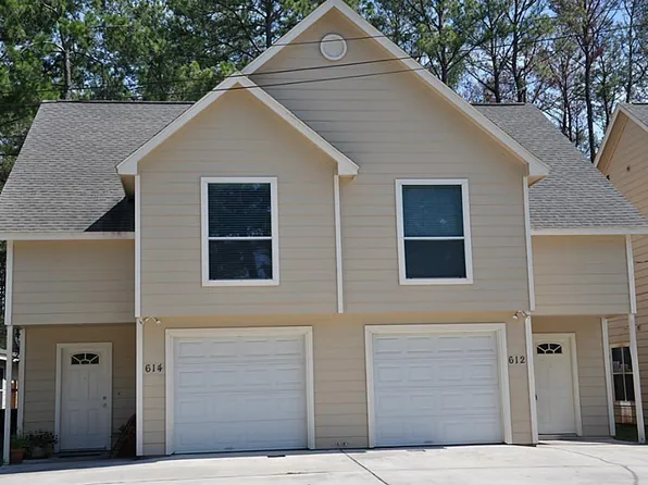 614 Foster St, Tomball, TX 77375