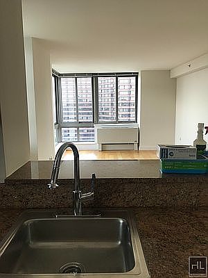 1st image of 1500 Lexington Ave APT 22C