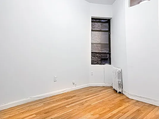 Rented by Sky Management | media 10